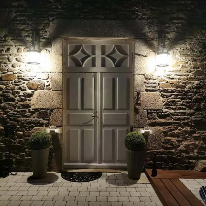 La Menardiere Serenitatis Chambre D'Hotes Petit Dejeuner Compris Corseul Exterior photo